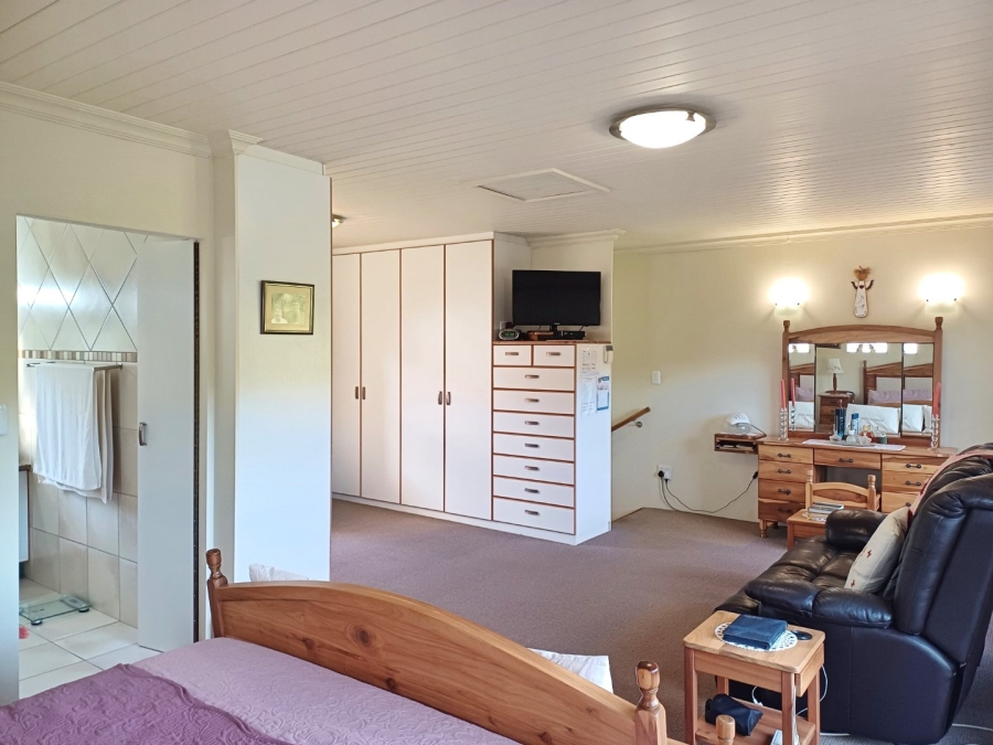4 Bedroom Property for Sale in Hersham Western Cape